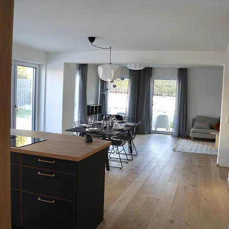 Laurentius Fuer 12 Personen In *